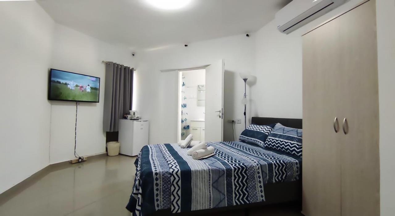 Guest House "Villa Klara Eilat" Heated Pool And Sauna All Year Round Luaran gambar